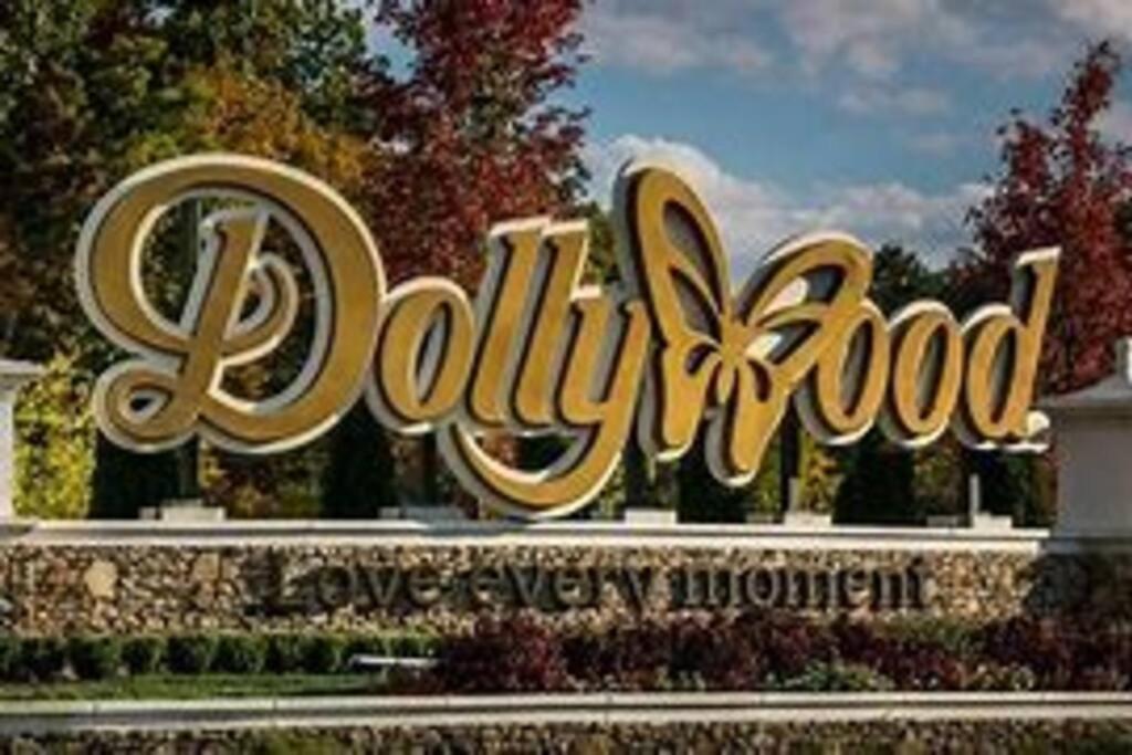 1 Mi To Dollywood Mins To All Attractions & Gsmnp Севьервилл Экстерьер фото
